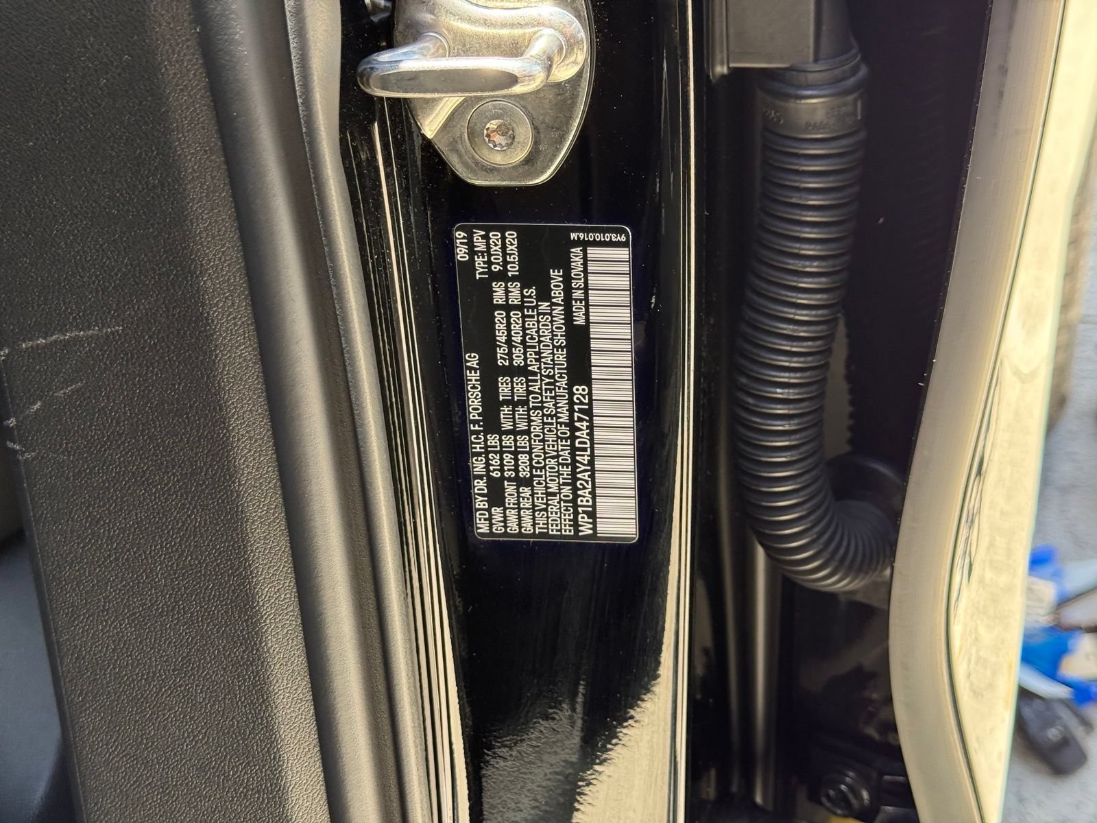 Used 2020 Porsche Cayenne AWD/4WD image 47