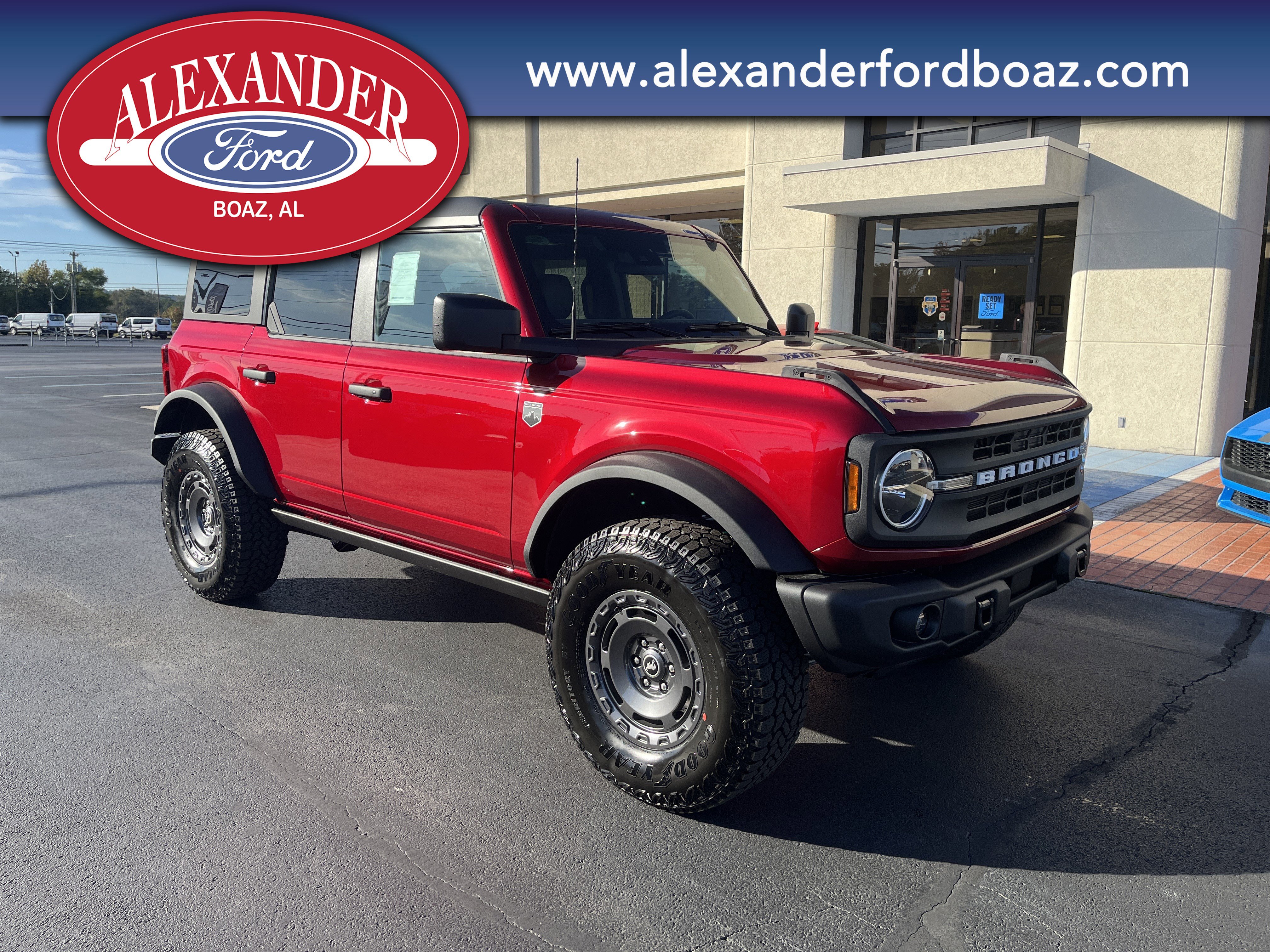 New 2025 Ford Bronco Big Bend w/ Black Diamond Package image 3