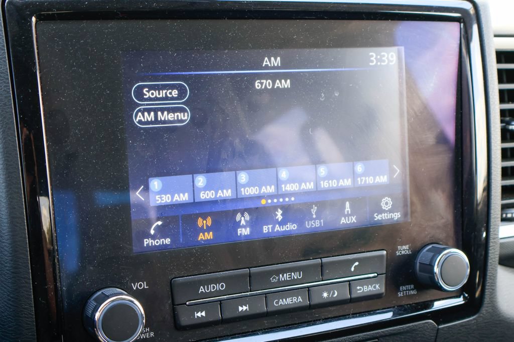 Used 2024 Nissan Frontier SV RWD image 3