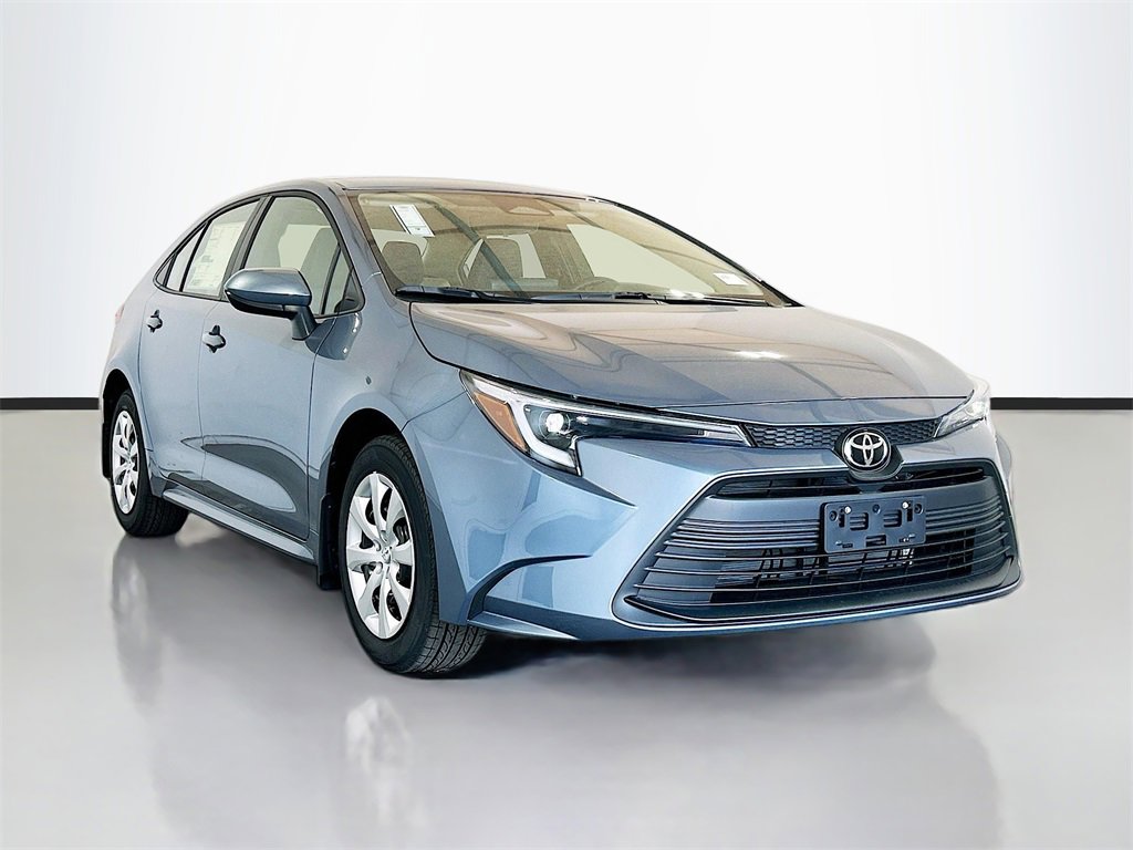 New 2026 Toyota Corolla LE image 3