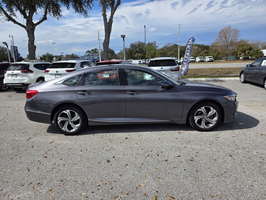 Used 2018 Honda Accord EX image 2