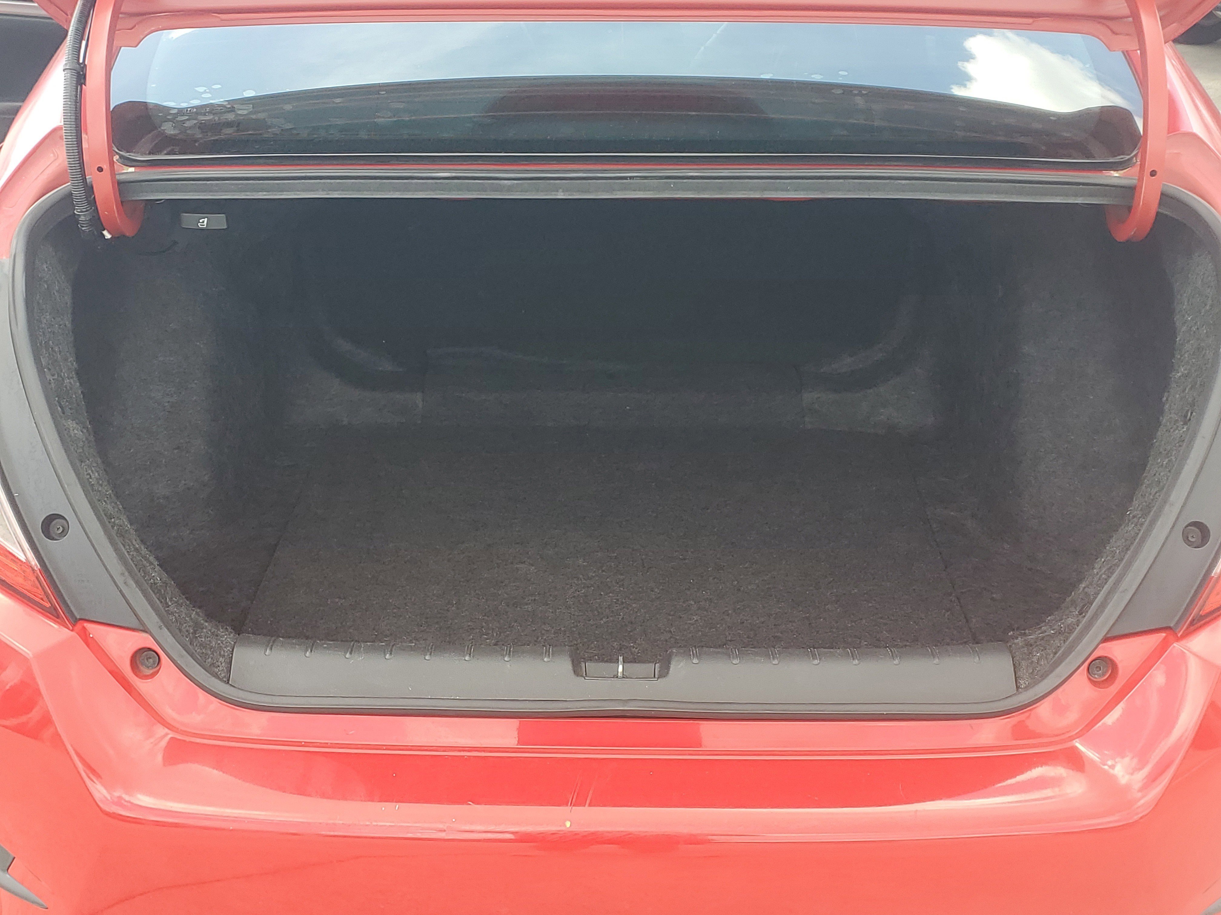 Used 2017 Honda Civic LX image 9