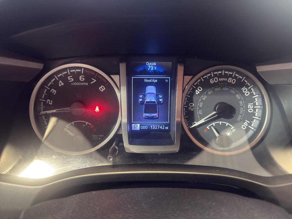 Used 2021 Toyota Tacoma Limited w/ Nightshade Package AWD/4WD image 18