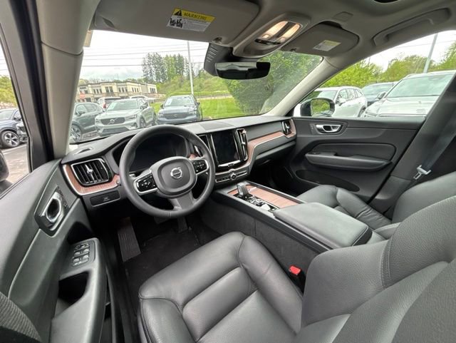 Used 2024 Volvo XC60 B5 Plus w/ Protection Package Premier AWD/4WD image 13
