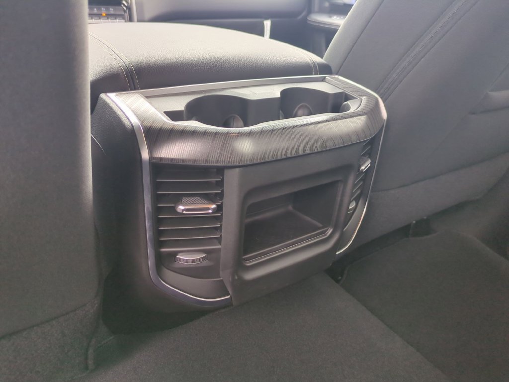 New 2027 RAM 2500 Big Horn AWD/4WD image 30