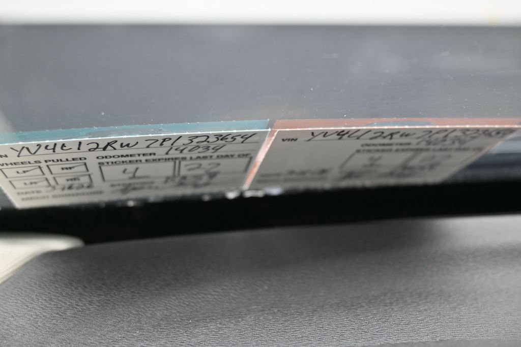 Used 2023 Volvo XC60 B5 Plus w/ Protection Package Premier image 10