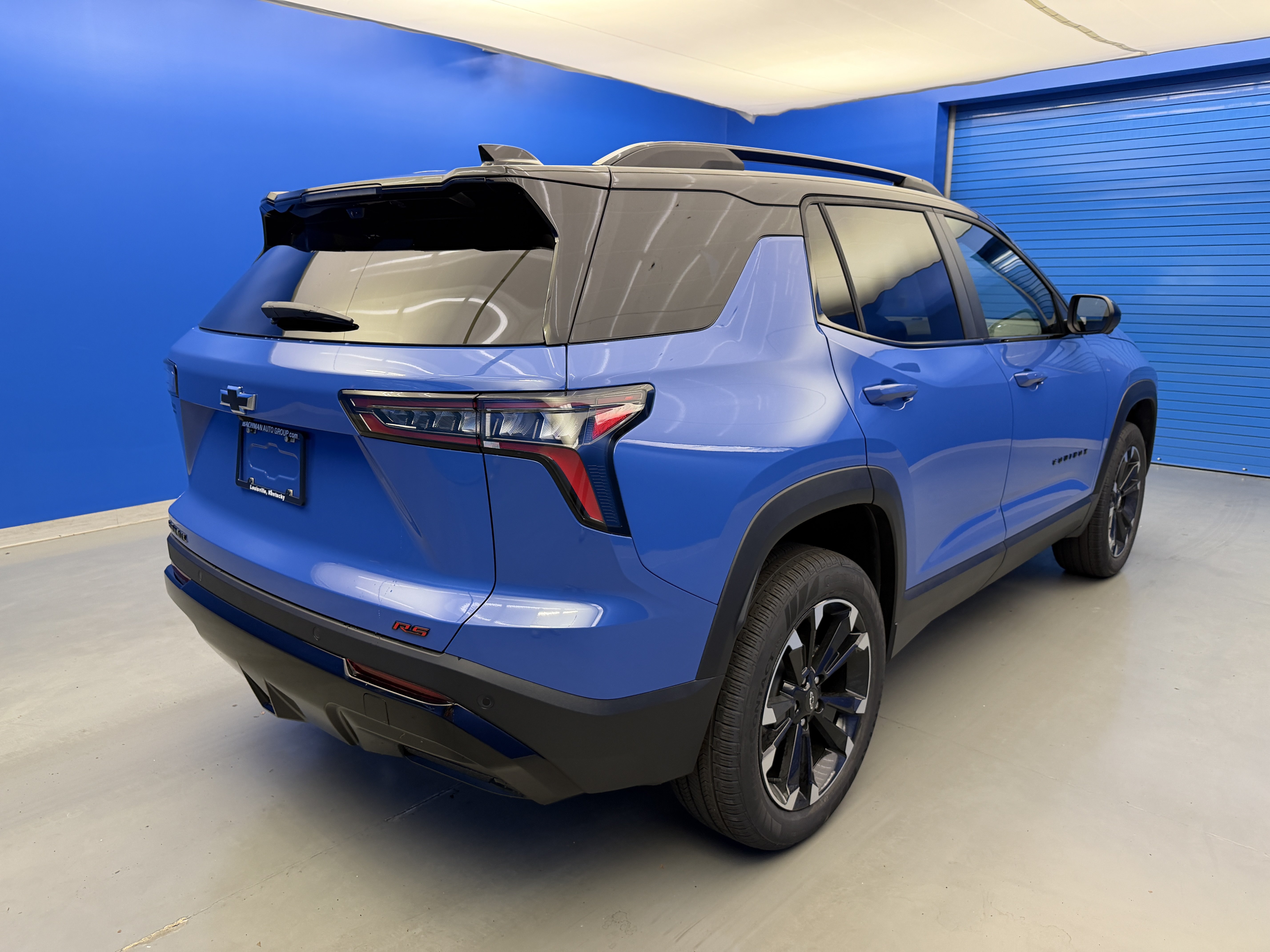 New 2027 Chevrolet Equinox RS w/ Safety and Technology Package FWD image 7