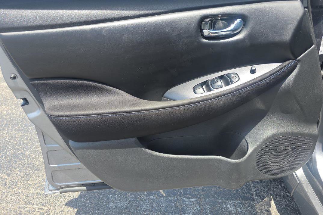 Used 2022 Nissan Leaf S Plus FWD image 9