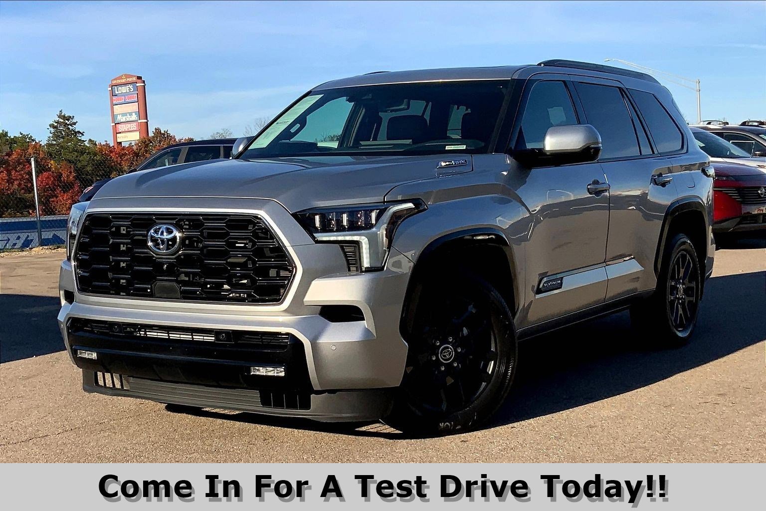 Used 2023 Toyota Sequoia image 13