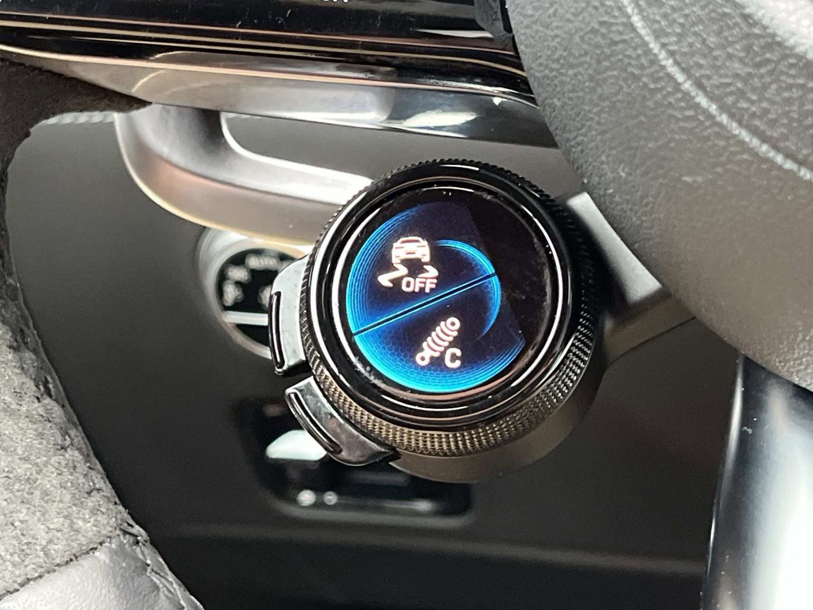 Certified 2022 Mercedes-Benz SL 63 AMG 4MATIC image 24