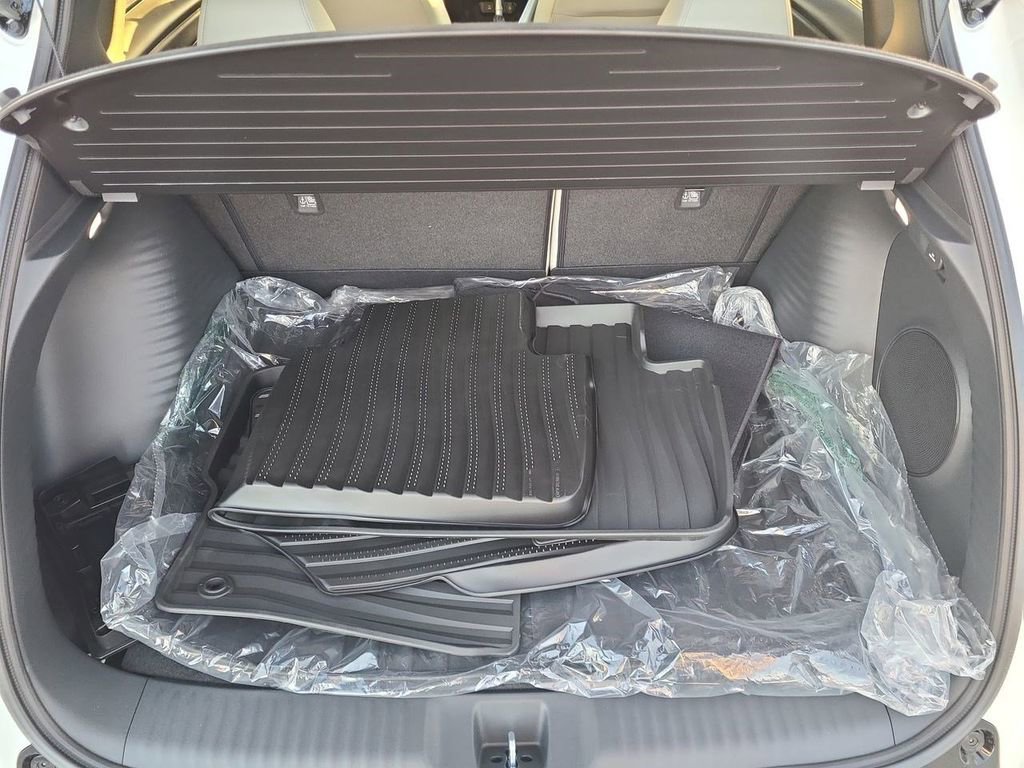 New 2026 Acura ADX A-Spec image 19