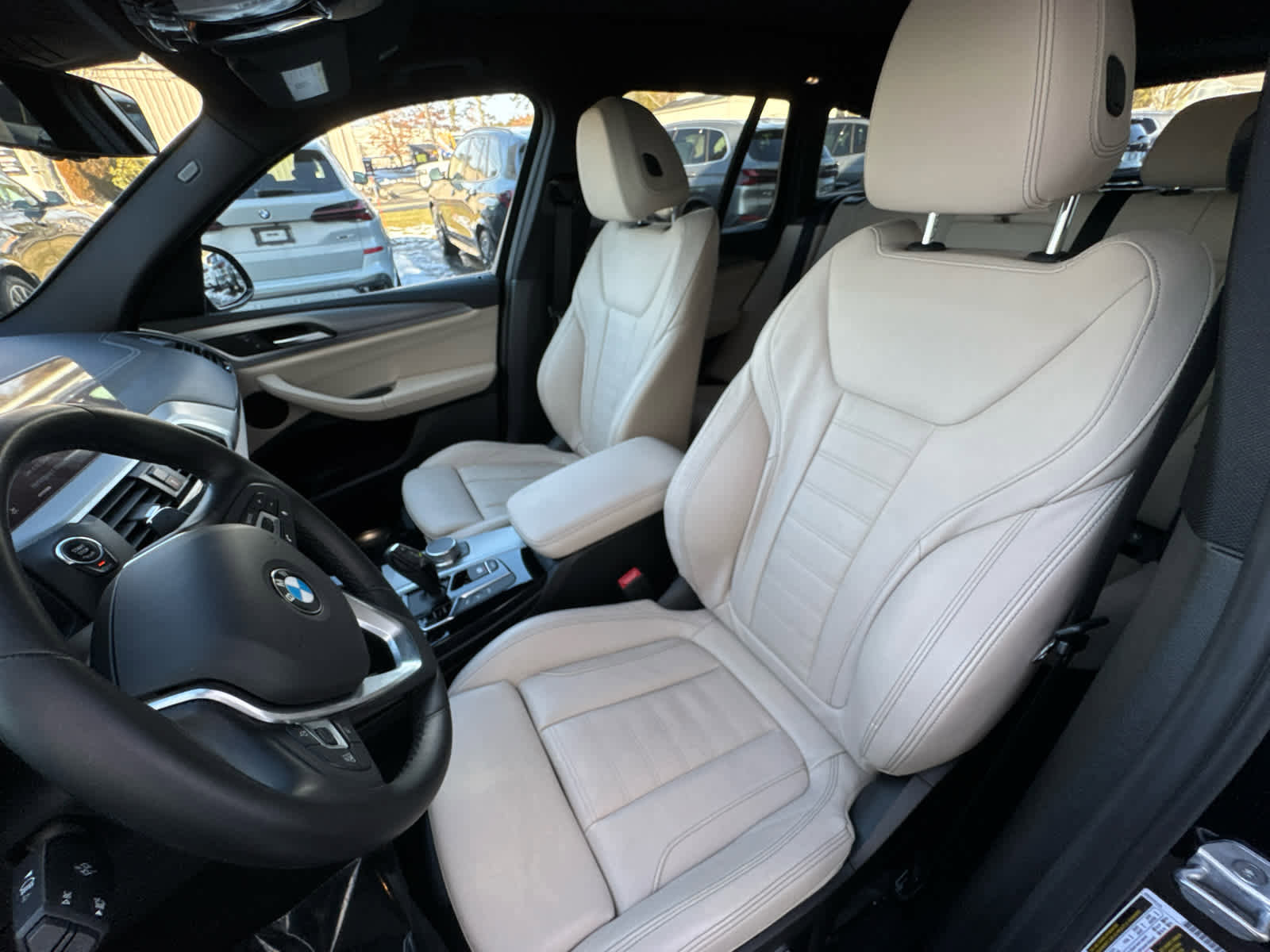 Used 2018 BMW X3 M40i image 11