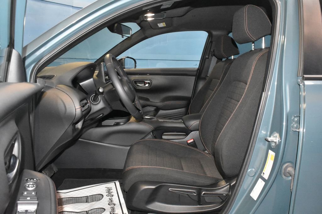 Used 2024 Honda HR-V Sport image 6