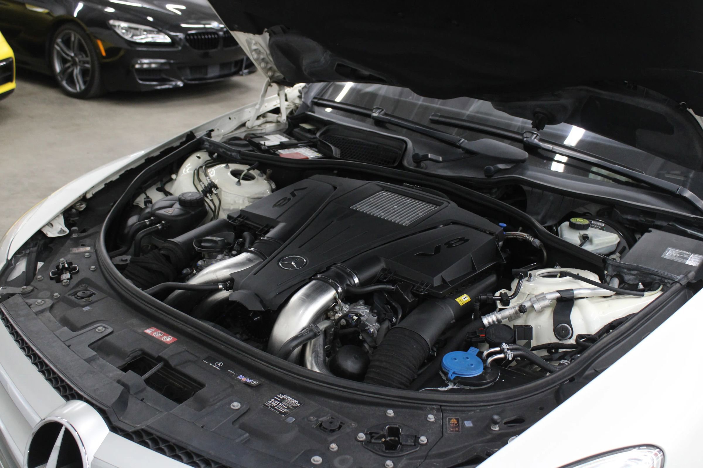 Used 2012 Mercedes-Benz CL 550 4MATIC image 33
