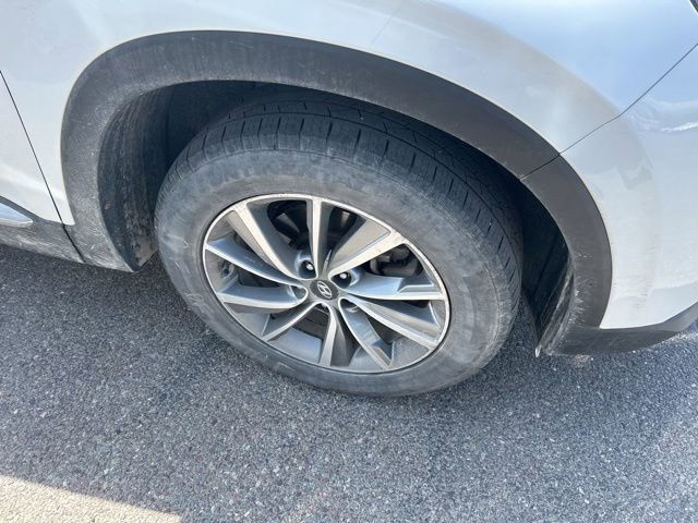 Used 2020 Hyundai Santa Fe SEL w/ Convenience Package AWD/4WD image 6