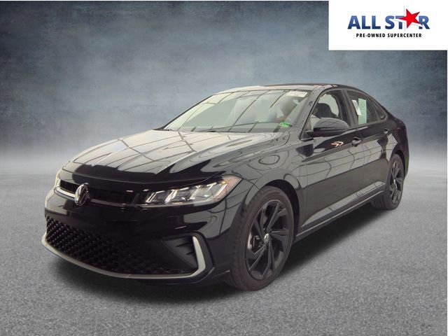 Used 2025 Volkswagen Jetta SE FWD image 1