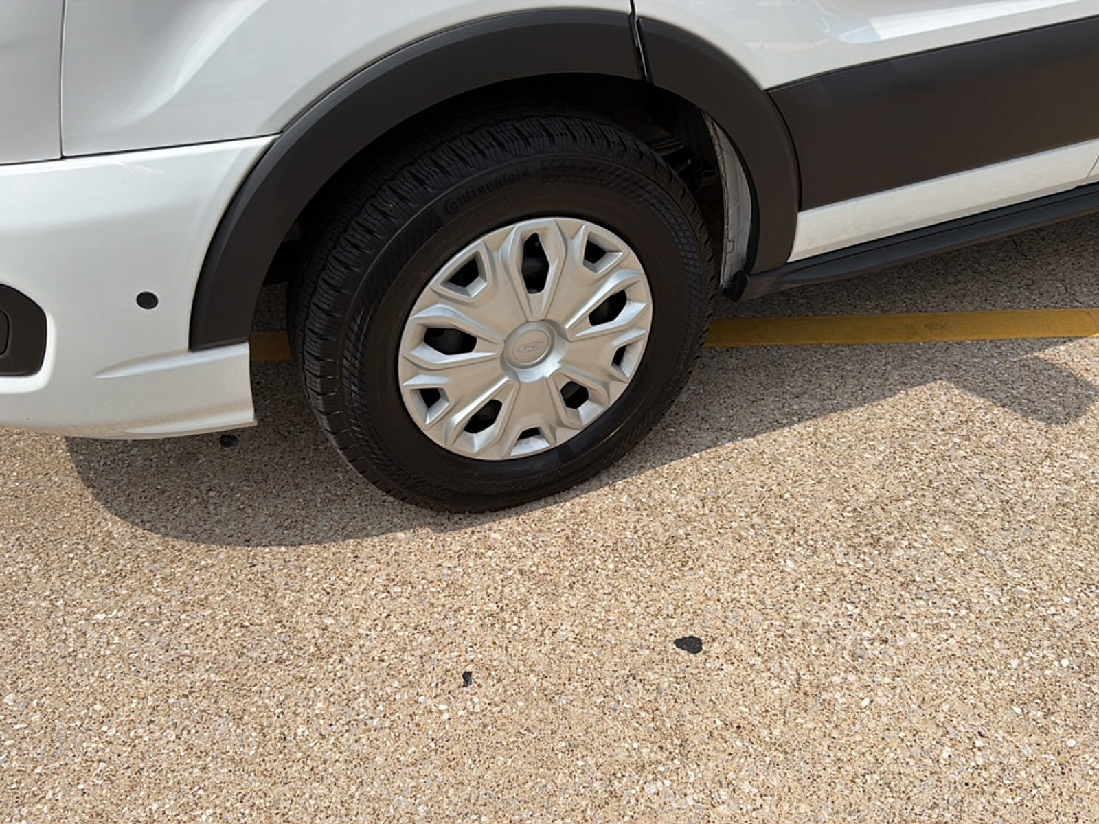 Used 2025 Ford Transit 350 XLT RWD image 5