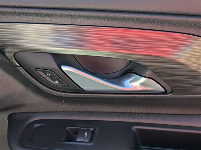 Used 2022 GMC Terrain SLE w/ Driver Convenience Package image 35