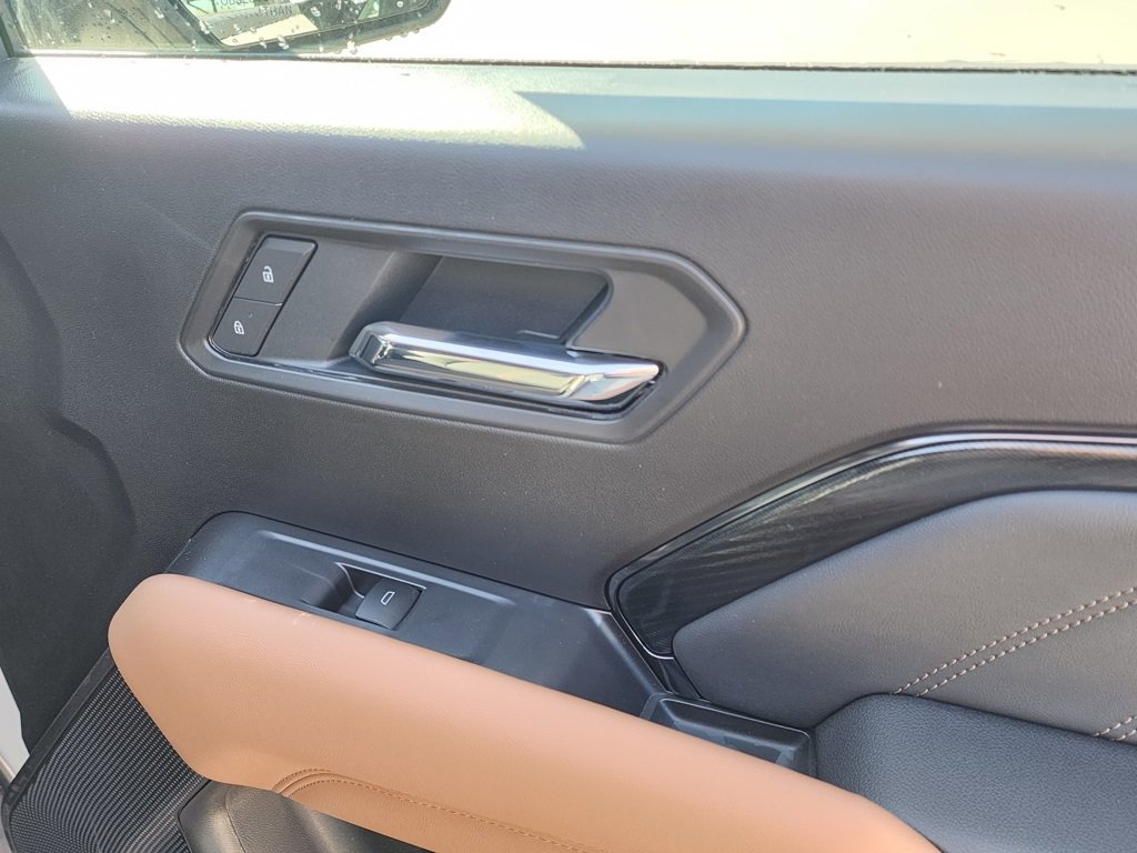 New 2026 GMC Canyon AT4 image 40