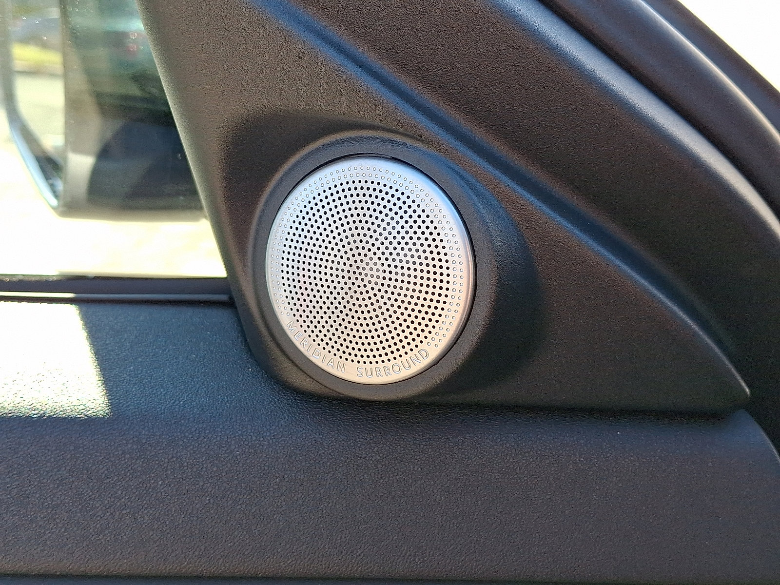 Used 2026 Land Rover Range Rover Evoque Dynamic SE image 24