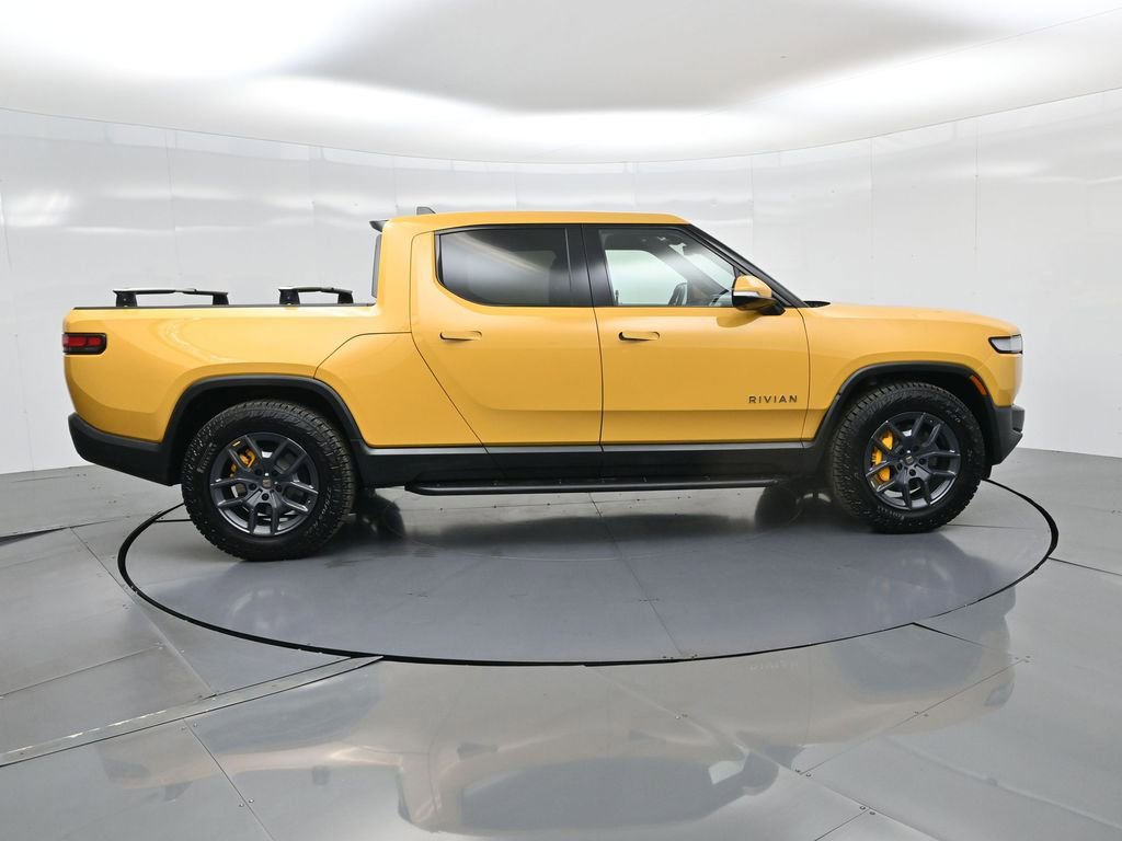 Used 2022 Rivian R1T Adventure image 5