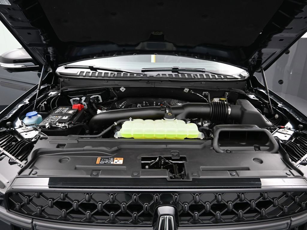 New 2026 Lincoln Navigator L Reserve AWD/4WD image 28