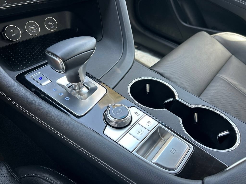 Used 2026 Genesis G70 2.5T RWD image 33