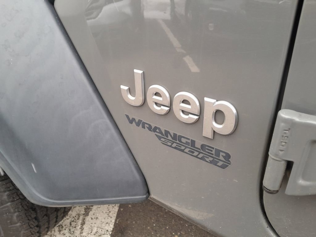 Used 2020 Jeep Wrangler Sport image 40