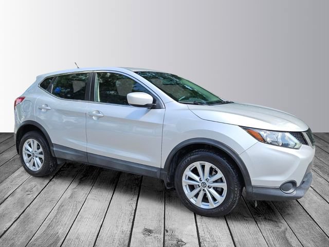 Used 2019 Nissan Rogue Sport S w/ Appearance Package AWD/4WD image 7
