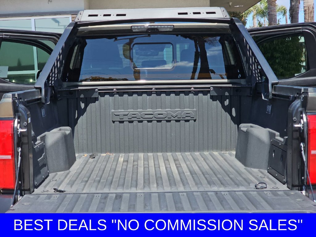 Used 2025 Toyota Tacoma 4x4 Double Cab Hybrid image 12
