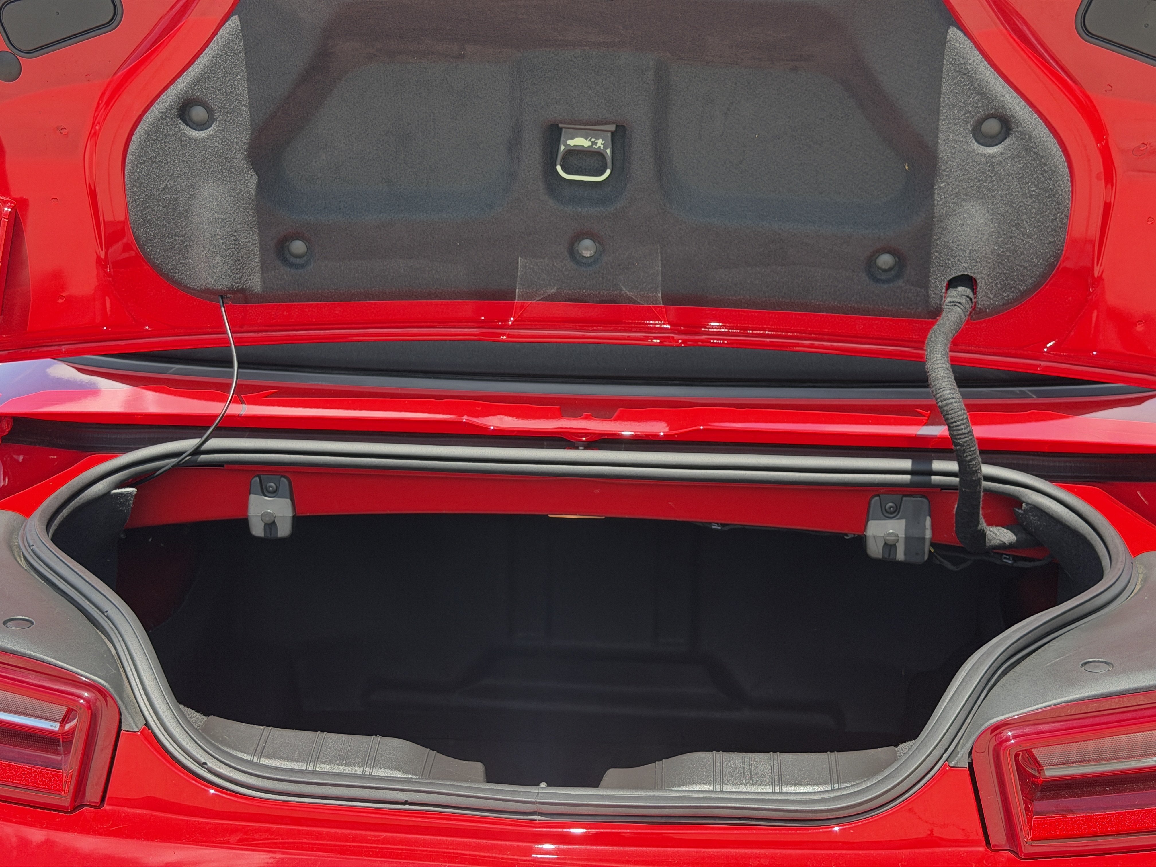 Used 2017 Chevrolet Camaro SS RWD image 10