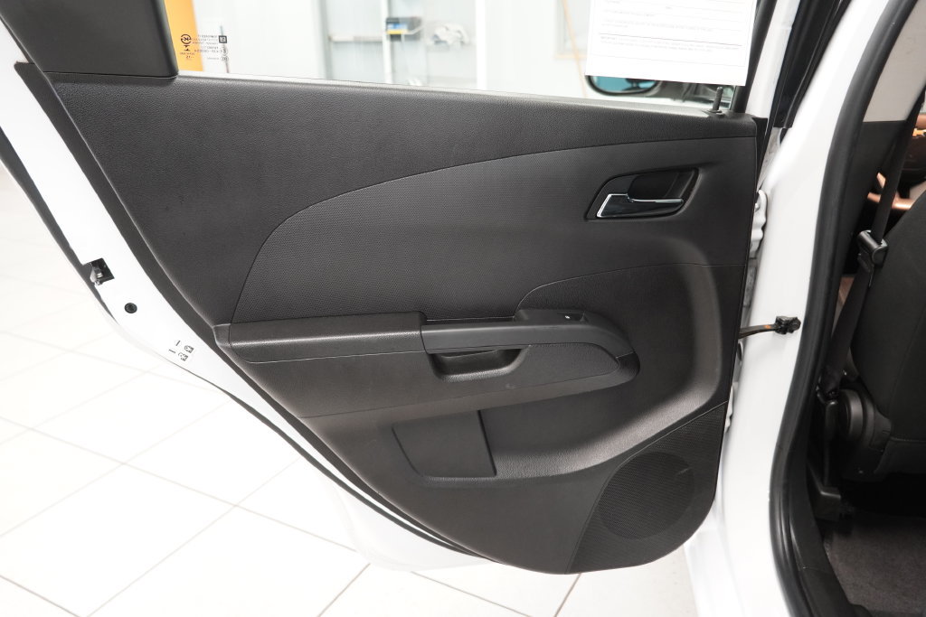 Used 2016 Chevrolet Sonic LT FWD image 24