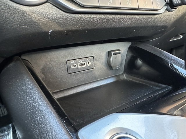 Used 2024 Nissan Altima 2.5 SV image 32