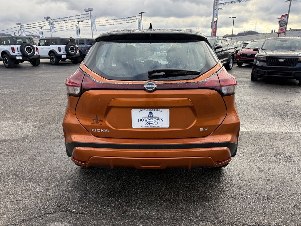 Used 2024 Nissan Kicks SV image 8