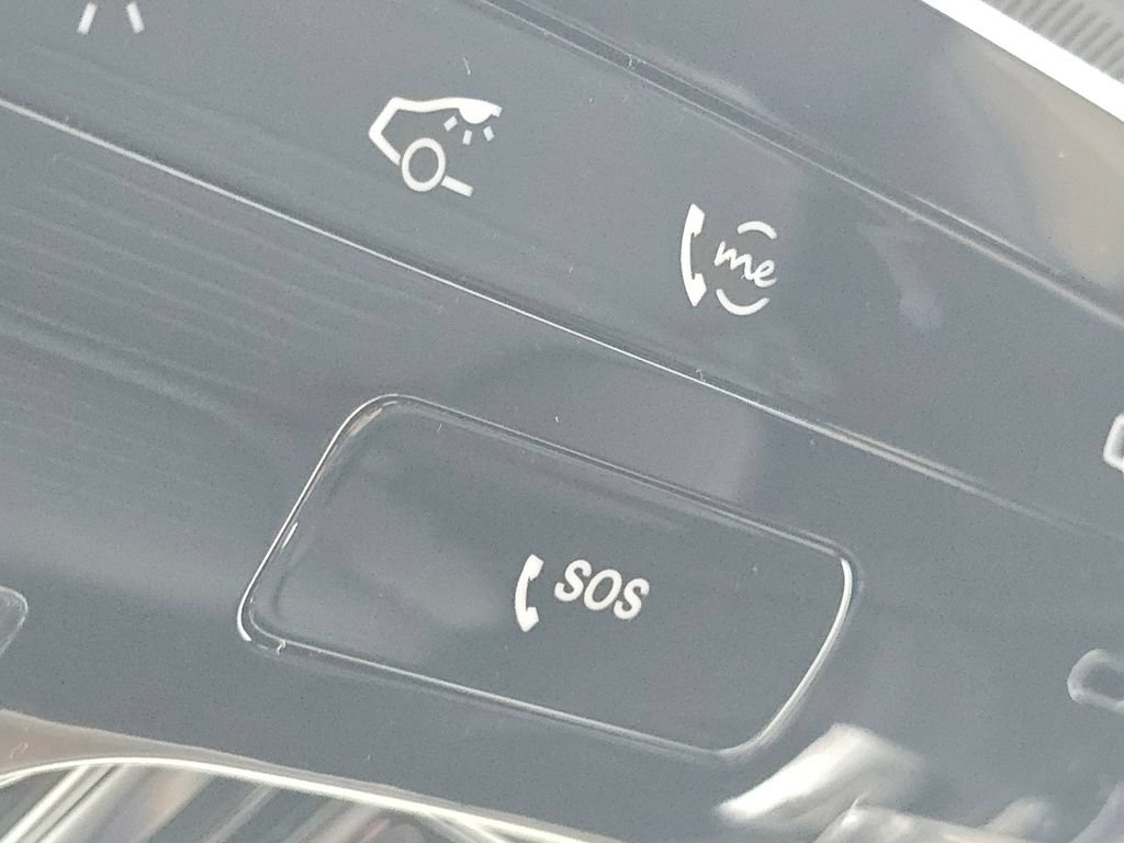 New 2026 Mercedes-Benz GLC 300 4MATIC image 9