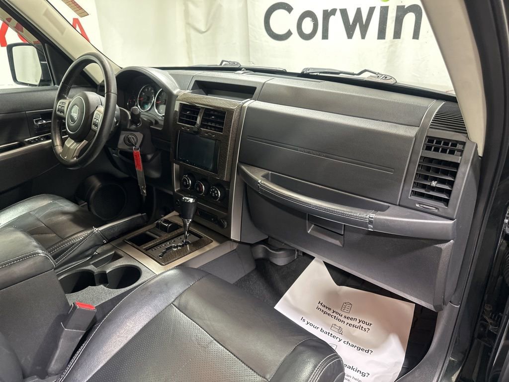 Used 2012 Jeep Liberty Limited Jet image 13