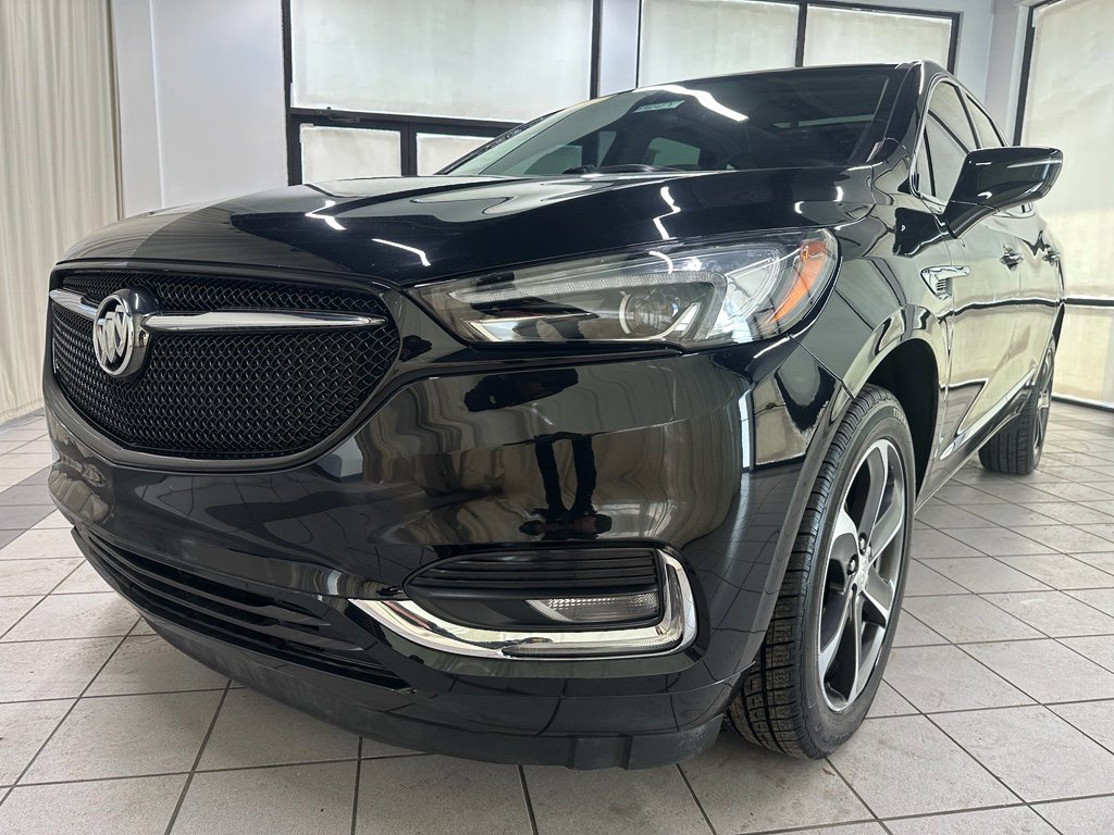 Used 2020 Buick Enclave Essence w/ Sport Touring Edition image 11