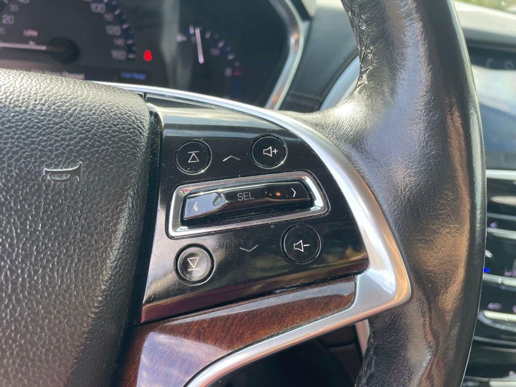 Used 2013 Cadillac SRX Luxury w/ Driver Awareness Package FWD image 32
