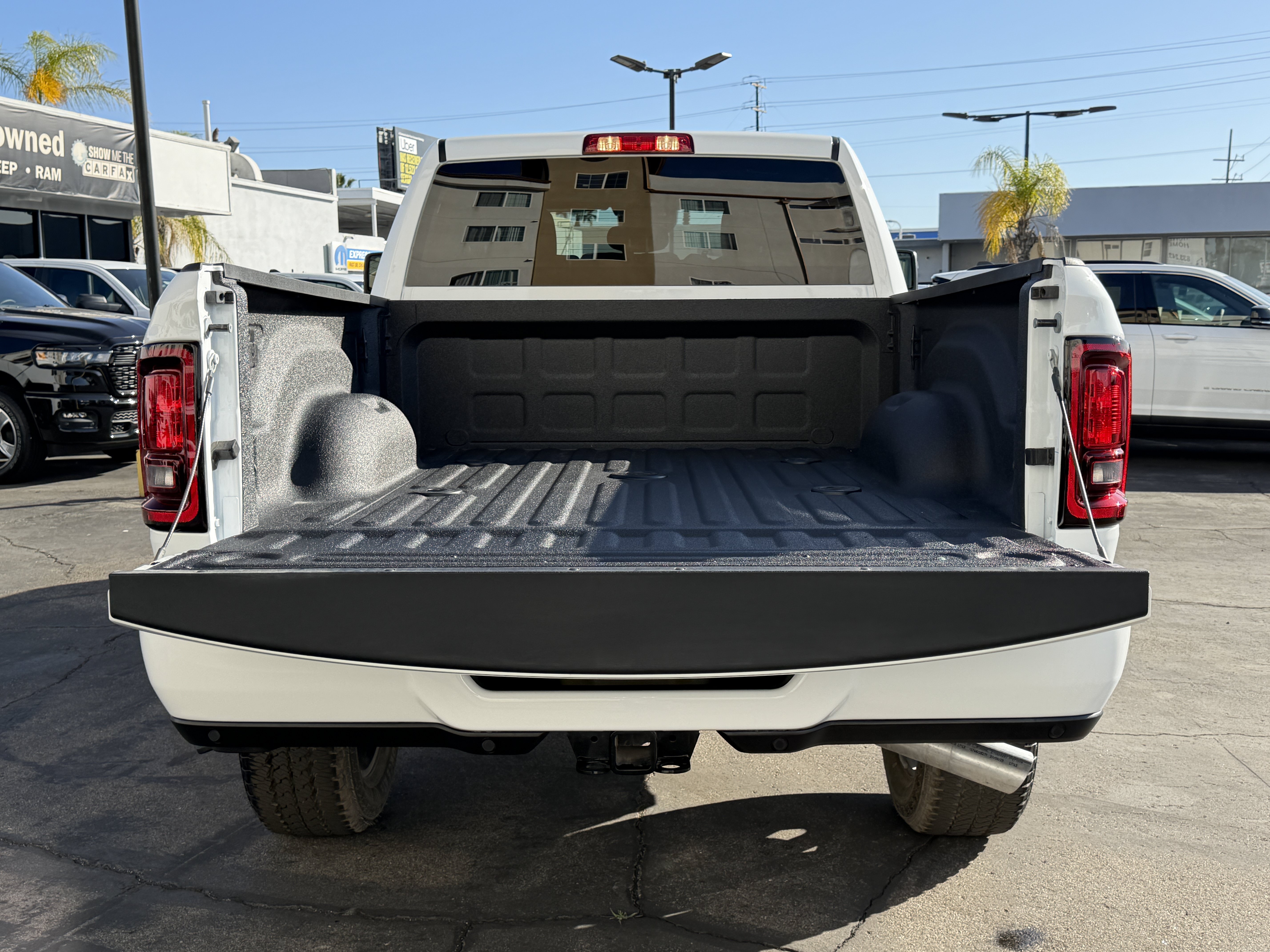 New 2026 RAM 2500 Big Horn AWD/4WD image 18