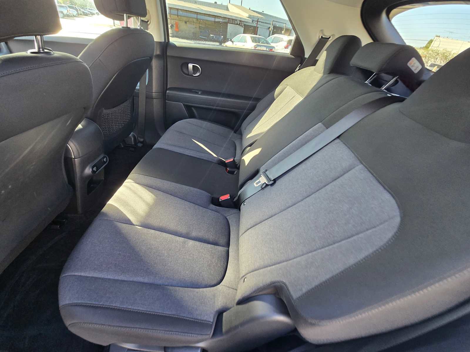 Used 2024 Hyundai Ioniq 5 SE image 20