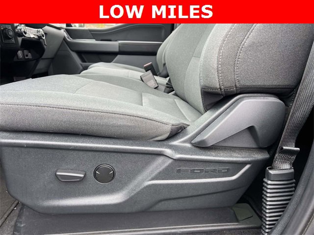 Used 2025 Ford F150 XLT w/ Equipment Group 301A Standard image 16