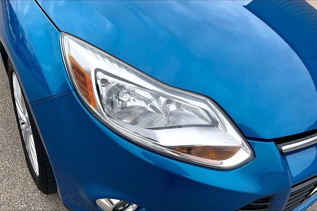 Used 2012 Ford Focus SEL image 25