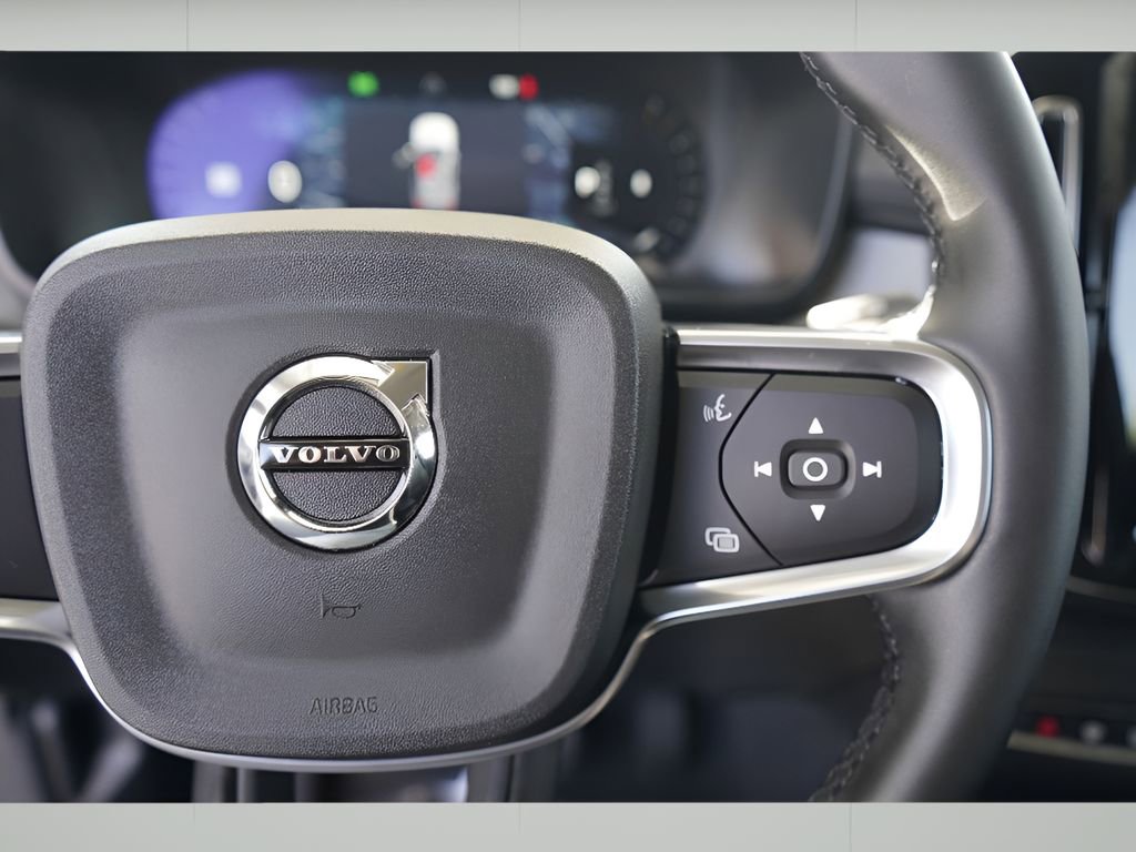 New 2026 Volvo XC40 B5 Core w/ Protection Package image 12
