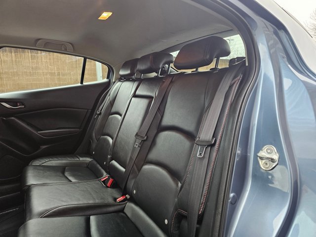 Used 2015 MAZDA MAZDA3 i Grand Touring image 16
