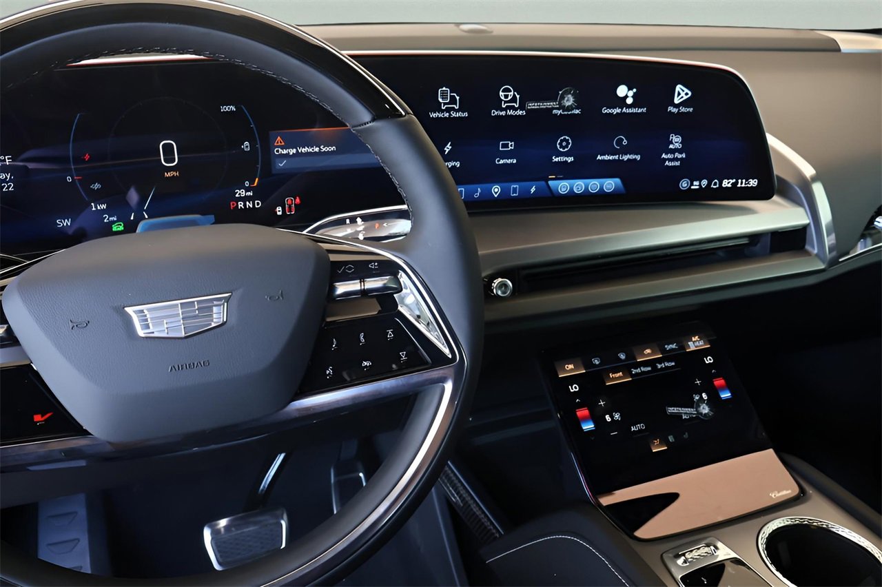 New 2026 Cadillac Vistiq Sport image 31