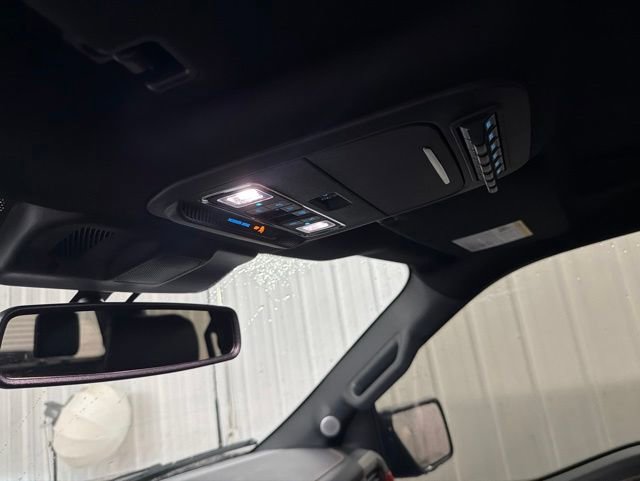 Used 2025 Ford F150 Raptor AWD/4WD image 34