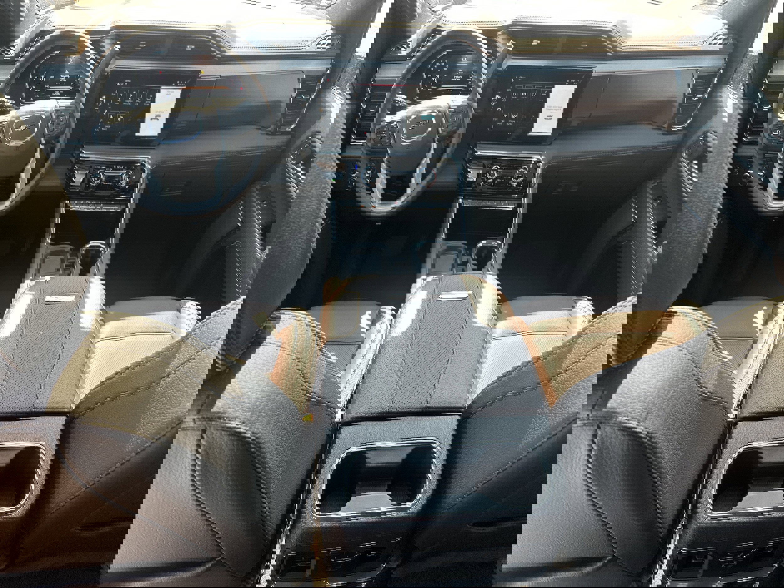 Used 2026 GMC Sierra 2500 Denali w/ Denali Reserve Package image 22