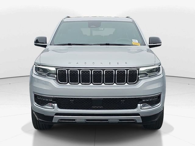 Used 2024 Jeep Wagoneer Series II w/ Flexible Seating Group RWD image 8