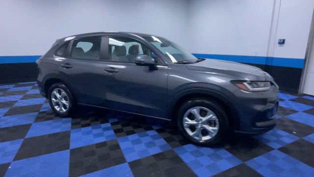 Certified 2024 Honda HR-V LX image 2