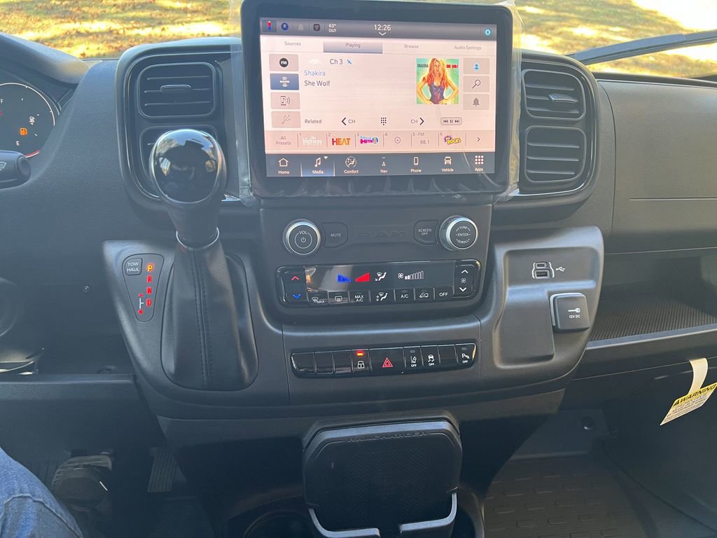 New 2026 RAM ProMaster 2500 w/ Premium Convenience Group image 12